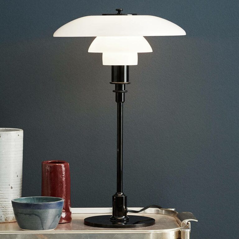 Louis Poulsen PH 3/2 stolní lampa černá
