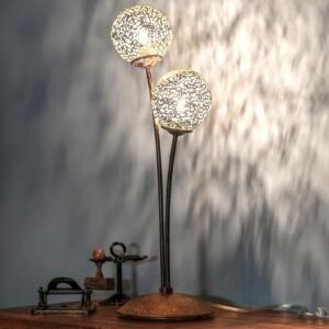 Stolní lampa Greta v rezavém designu