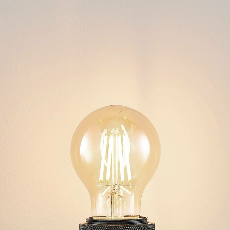 LED žárovka E27 A60 6
