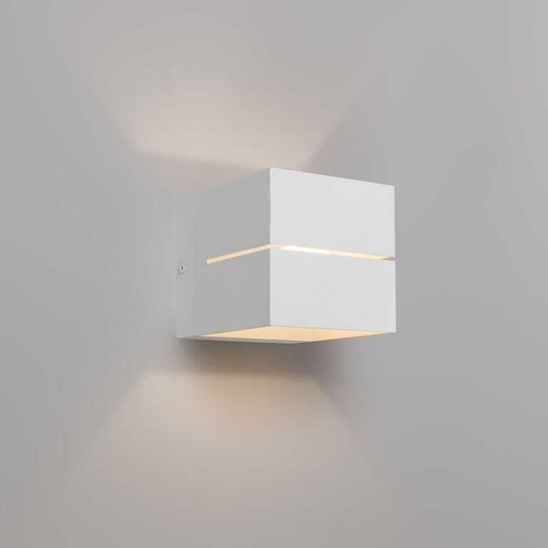 Moderní nástěnné svítidlo bílé 9