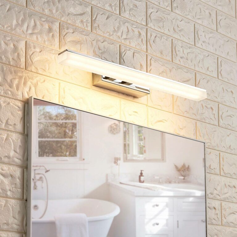 Julie - koupelnová LED lampa v podélném tvaru