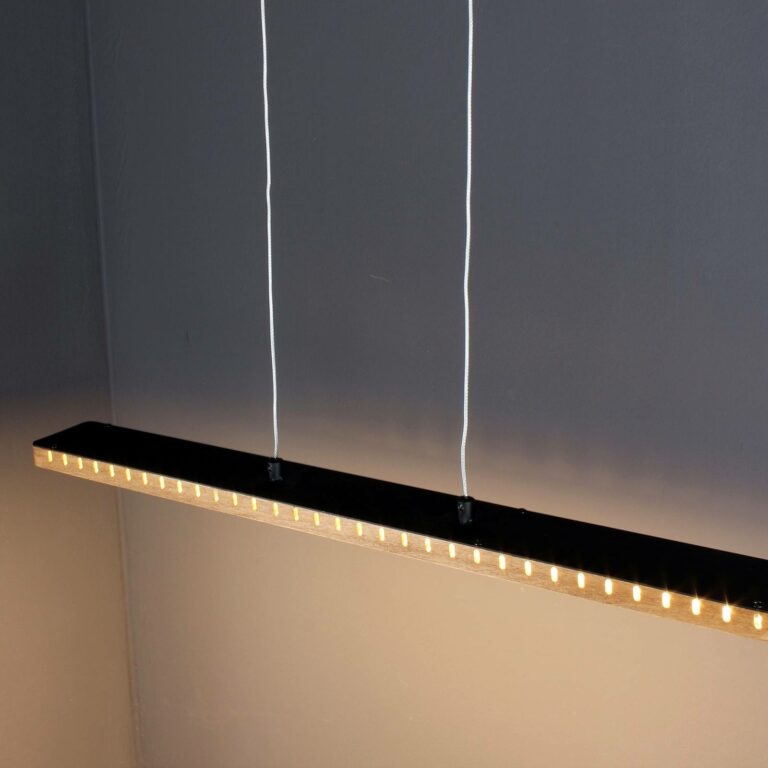 LED závěsné světlo Solaris 3-step-dim dřevo 70 cm